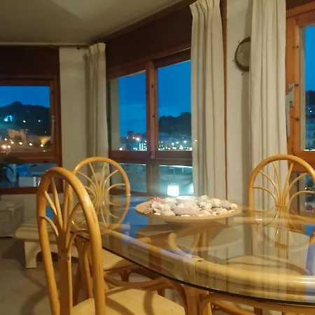 Lydia's With Castle View Apartamento Tossa de Mar