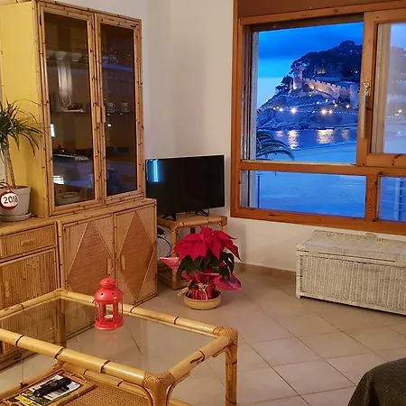 Lydia's With Castle View Apartamento