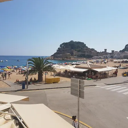 Lydia's With Castle View Tossa de Mar