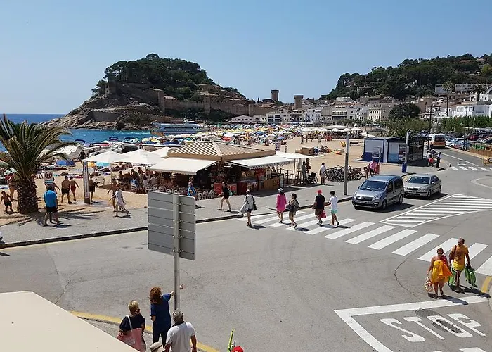 Lydia's With Castle View Apartment Tossa de Mar