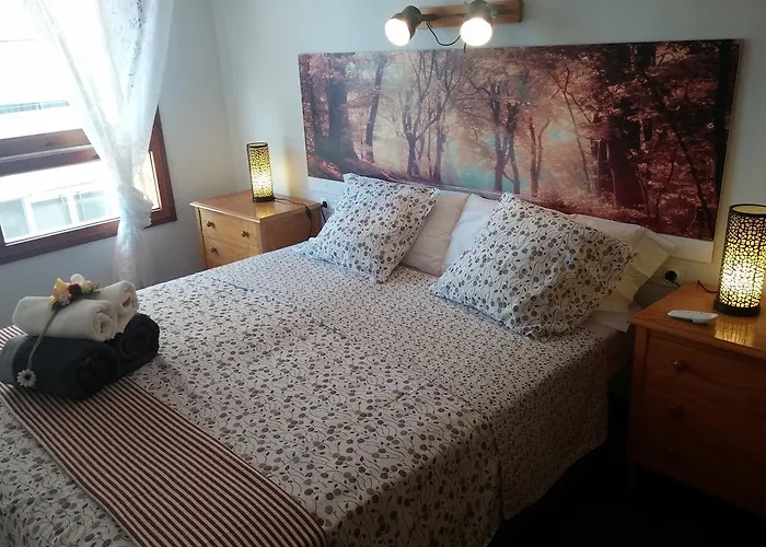 Lydia's With Castle View * 滨海托萨