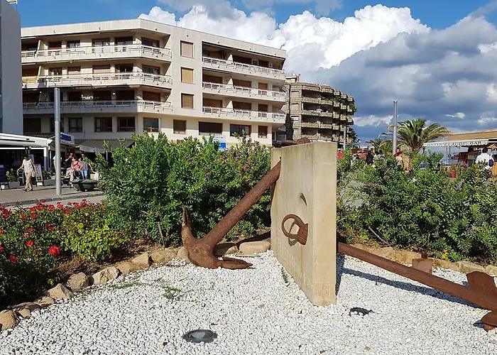 Lydia's With Castle View * Tossa de Mar